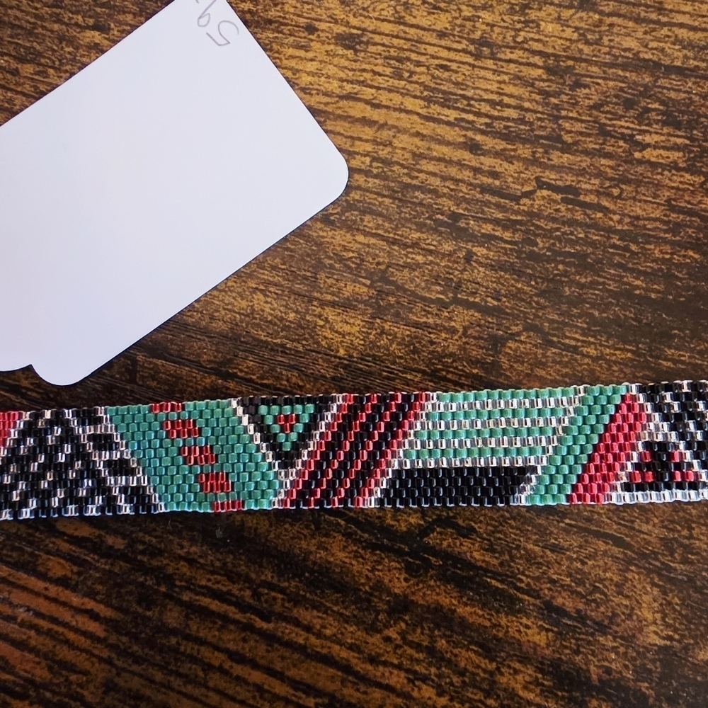 Colorful Hand Beaded Bracelet - Picture 5 of 7